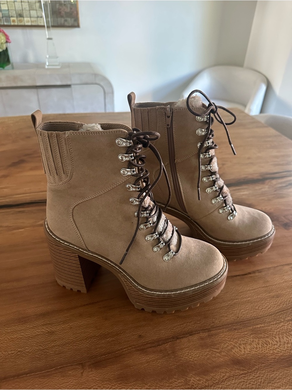 NWOT Madden Girl Kikki Combat Boots Taupe Tan 
Lace-Up Block Heel | Size: 10M